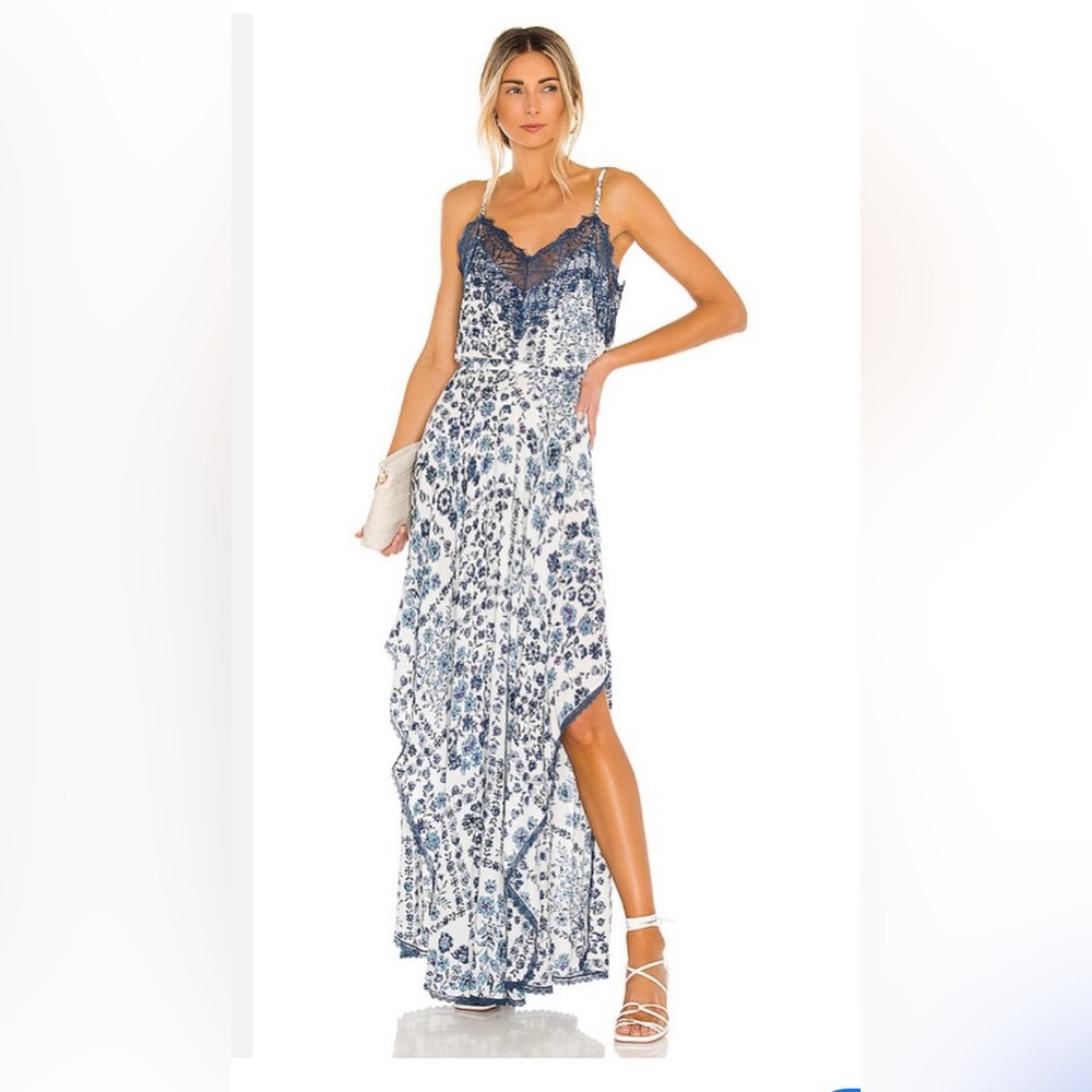 Gorgeous flowy maxi. Great condition!